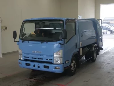 Isuzu ELF