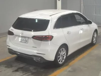 Mercedes-Benz B CLASS