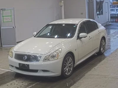 Nissan SKYLINE