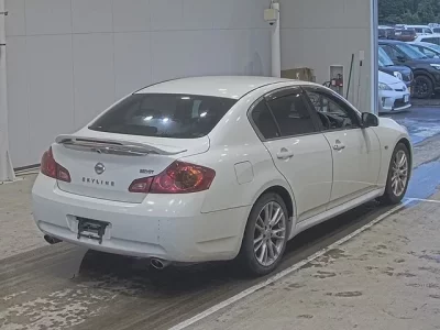 Nissan SKYLINE