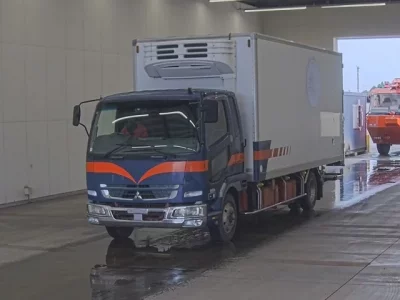 Mitsubishi FUSO FIGHTER