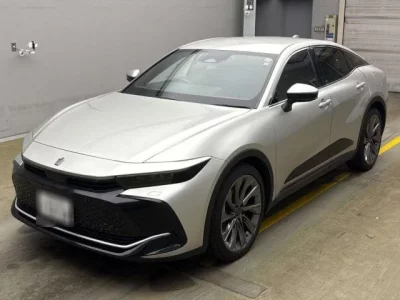 Toyota CROWN CROSSOVER