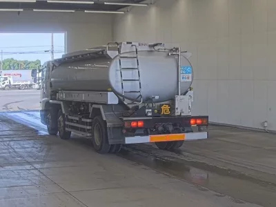 Hino PROFIA