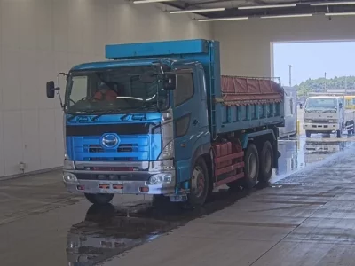 Hino PROFIA