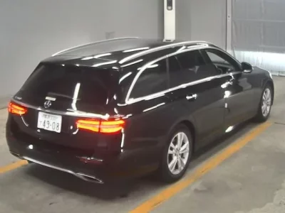 Mercedes-Benz E CLASS WAGON