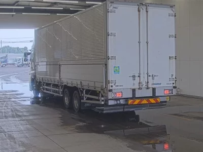 Hino PROFIA