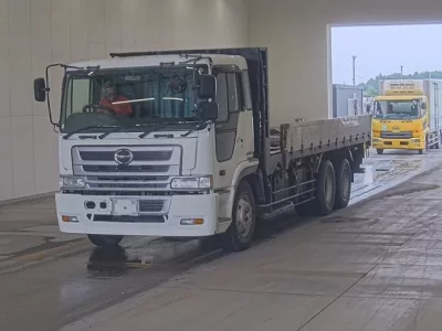 Hino PROFIA