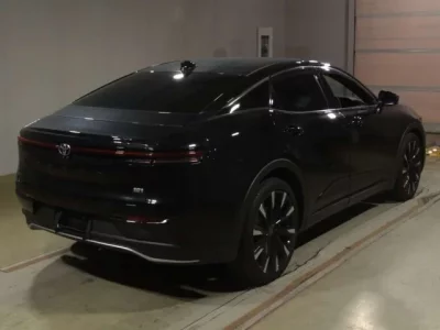 Toyota CROWN CROSSOVER