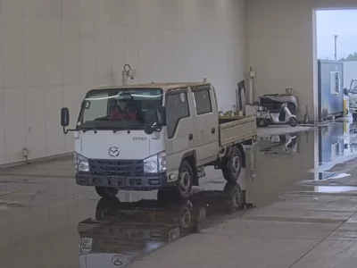 Mazda TITAN