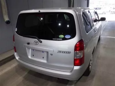 Toyota SUCCEED