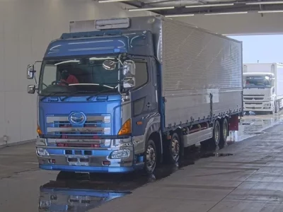 Hino PROFIA