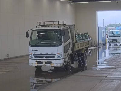 Mitsubishi FUSO FIGHTER