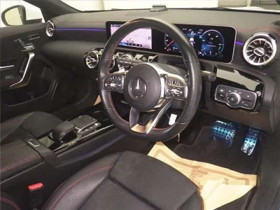 Mercedes-Benz CLA CLASS