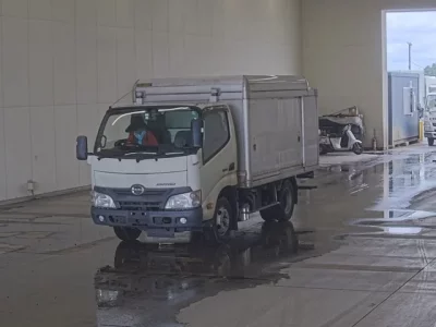 Hino DUTRO