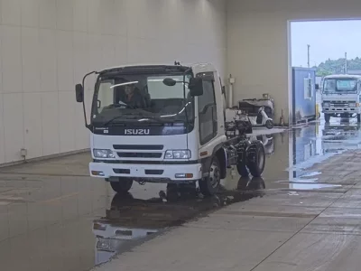 Isuzu FORWARD