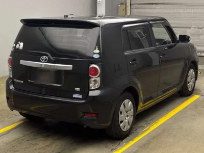 Toyota COROLLA RUMION