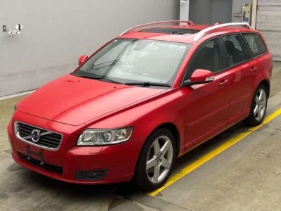 Volvo V50