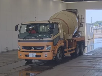 Mitsubishi FUSO FIGHTER