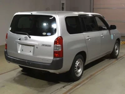 Toyota SUCCEED