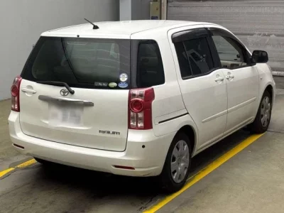 Toyota RAUM