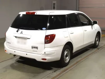 Mitsubishi LANCER VAN