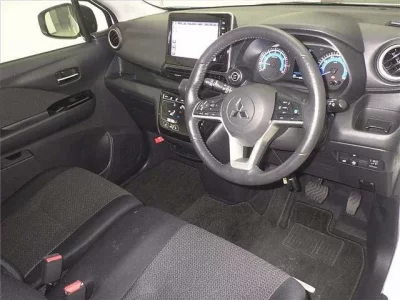 Mitsubishi EK X