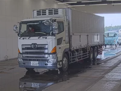 Hino PROFIA