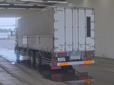 Hino PROFIA