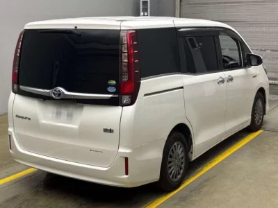 Toyota ESQUIRE