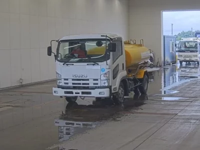 Isuzu FORWARD
