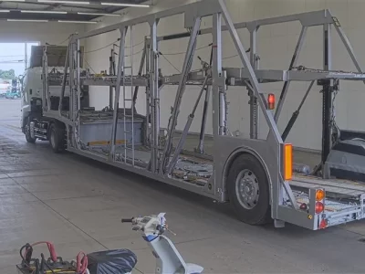 Hino TRUCK