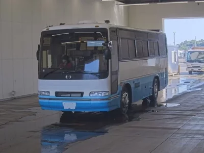 Hino BUS