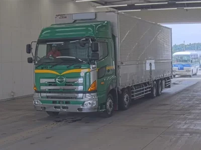 Hino PROFIA