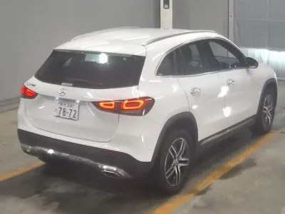 Mercedes-Benz GLA CLASS