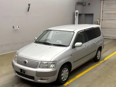 Toyota SUCCEED