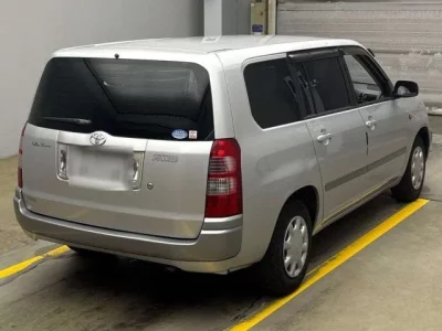 Toyota SUCCEED