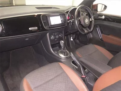 Volkswagen THE BEETLE
