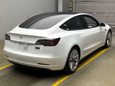 Tesla MODEL3