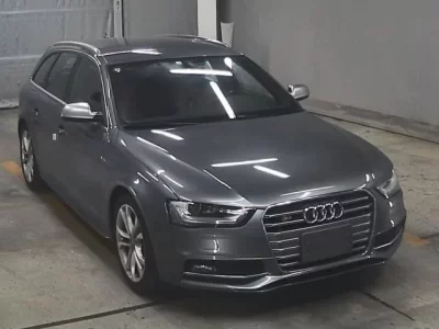 Audi S4