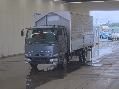 Mitsubishi FUSO FIGHTER