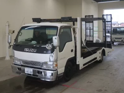 Isuzu ELF