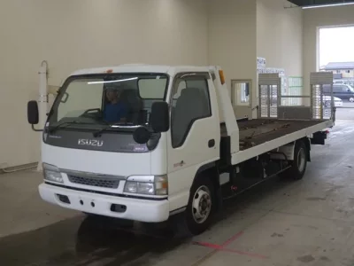 Isuzu ELF