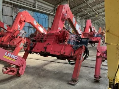 OTHERS UNIC CRANE