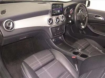 Mercedes-Benz GLA CLASS