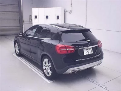 Mercedes-Benz GLA CLASS