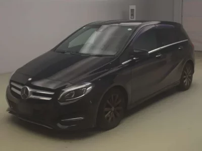 Mercedes-Benz B CLASS
