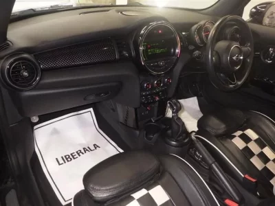 BMW MINI