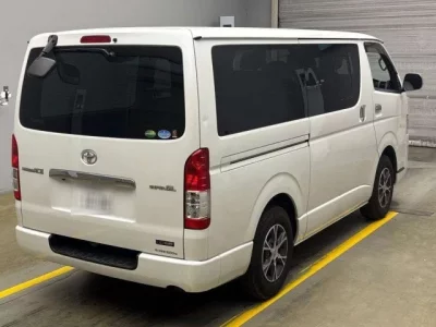 Toyota REGIUS ACE VAN