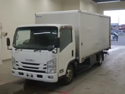 Isuzu ELF
