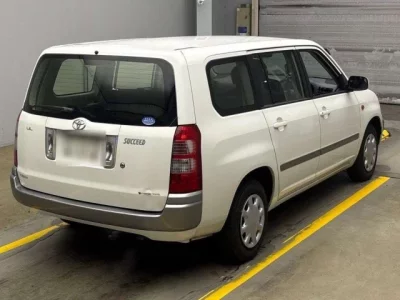 Toyota SUCCEED